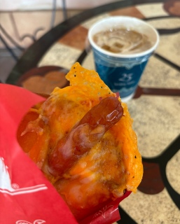 �}���}�̃`�[�Y�h�b�O